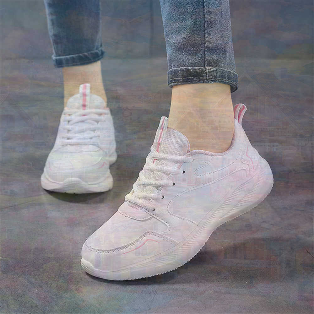 Tech Guy Accessories - Size 44 Low Retro Shoes Man